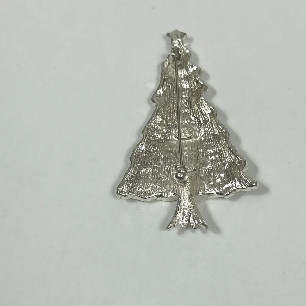 Vintage‎ Sparkly Green White Christmas Tree Enamel Pin Brooch Holiday Jewelry
